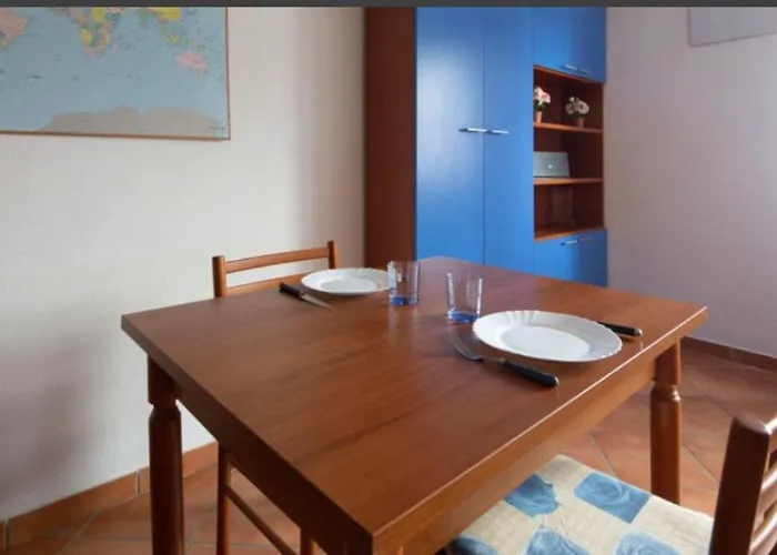 Airport-free Shuttle Night-pool Azzurro Wi Fi Air Cond Wash Machine Parking Included In Price Apartament Olbia