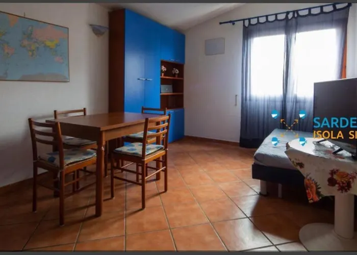 Airport-free Shuttle Night-pool Azzurro Wi Fi Air Cond Wash Machine Parking Included In Price Apartament Olbia