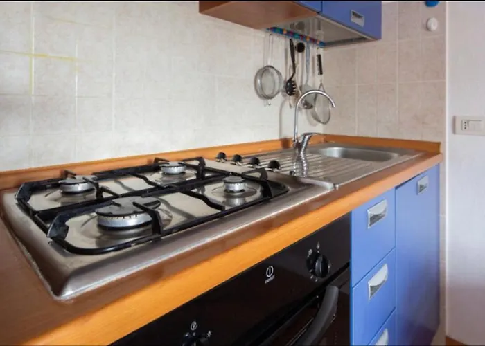 Airport-free Shuttle Night-pool Azzurro Wi Fi Air Cond Wash Machine Parking Included In Price Apartament Olbia